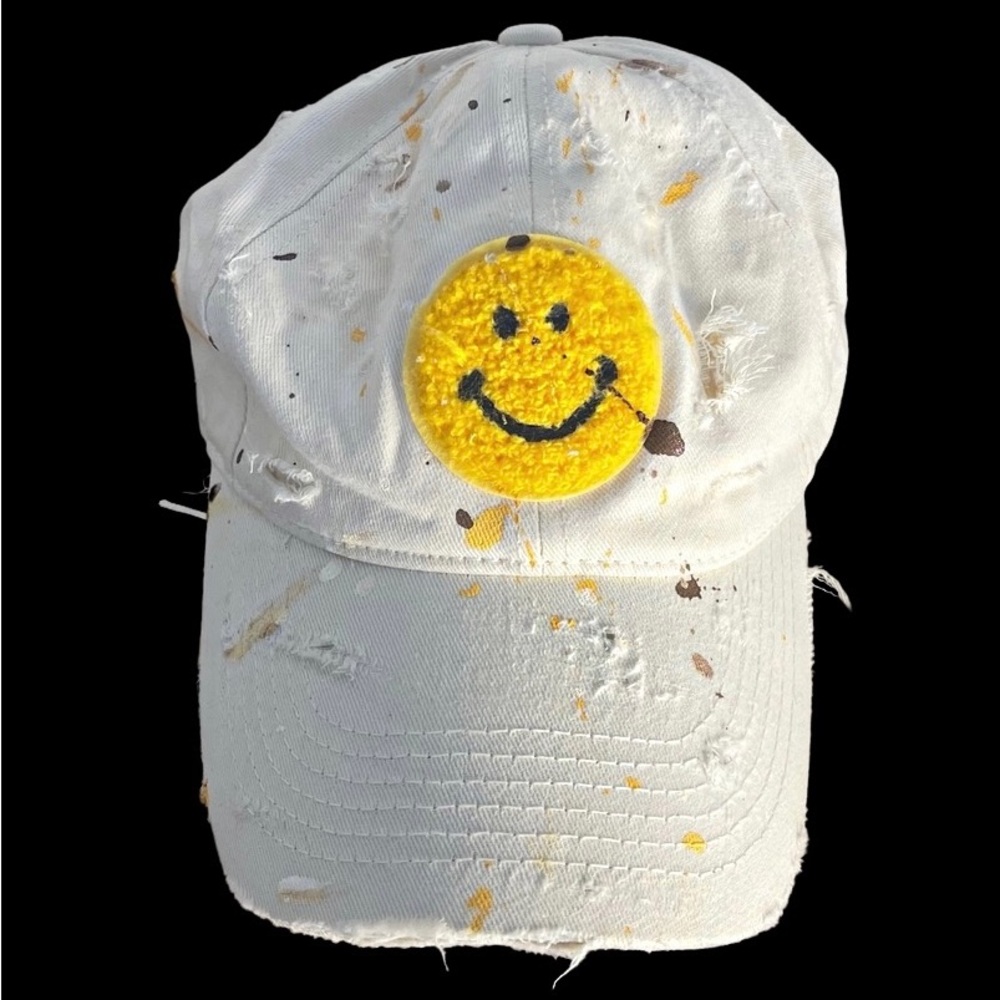 Distressed Smiley Face Baseball Cap Paint Splatter Baseball Cap Cream Beige